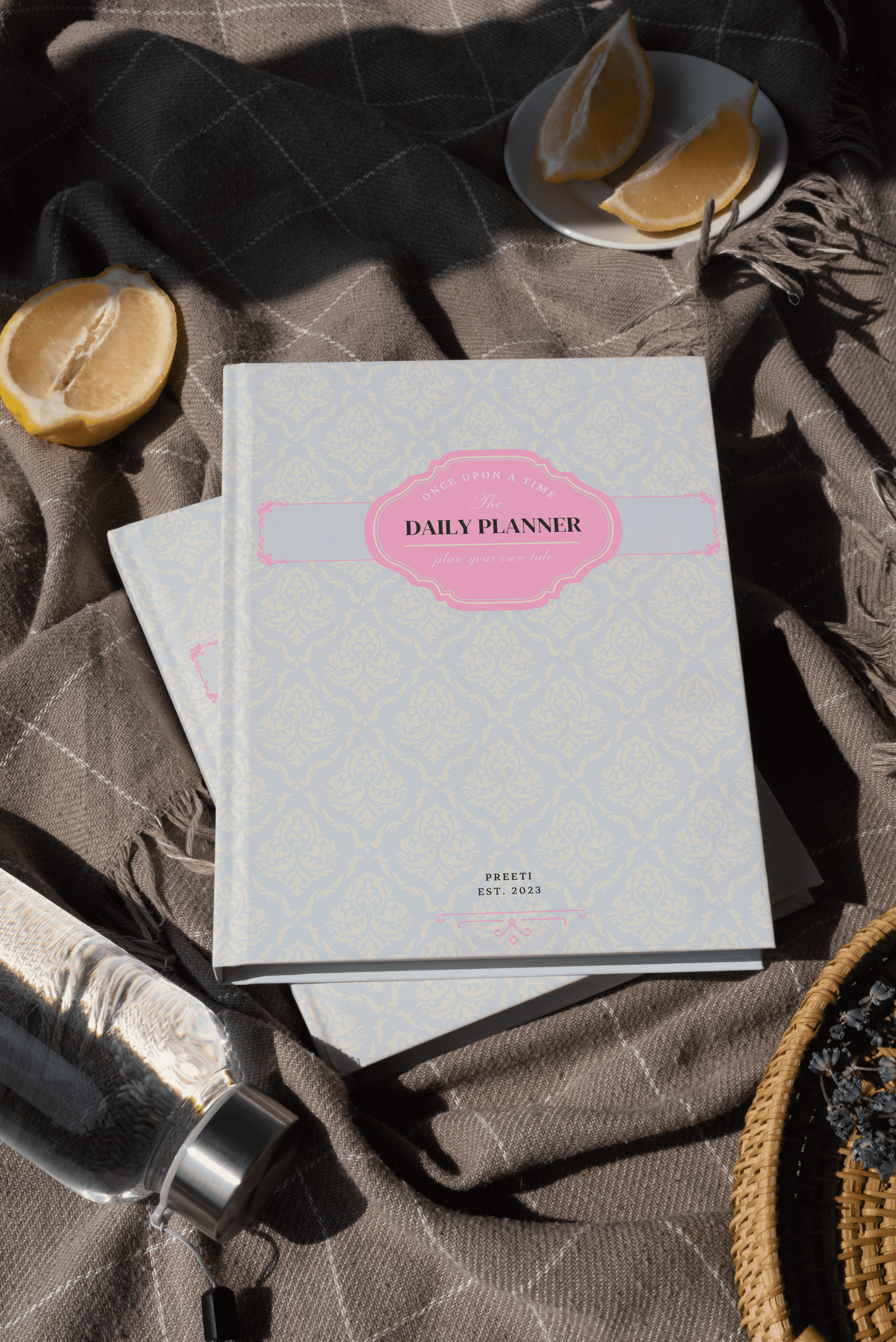 The Daily Planner - Plan Your Own Tale